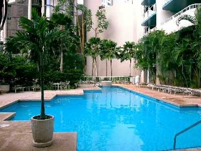 Honolulu Park Place, Swimming Pool, Honolulu, Hawaii condominium sales