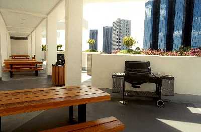 Imperial Plaza, Barbecue Grills, Honolulu, Hawaii condominium sales