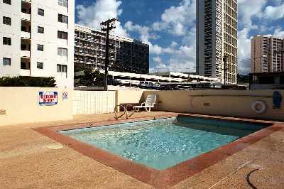 Kaimana Lanais, Swimming Pool, Honolulu, Hawaii condominium sales