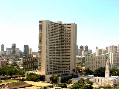 Banyan Tree Plaza, View from Makiki Park Place, Honolulu, Hawaii condominium sales