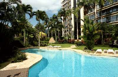 Punahou Cliffs, Swimming Pool, Honolulu, Hawaii condominium sales