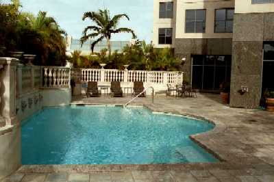 Queen Victoria Residence, Swimming Pool, Honolulu, Hawaii condominium sales