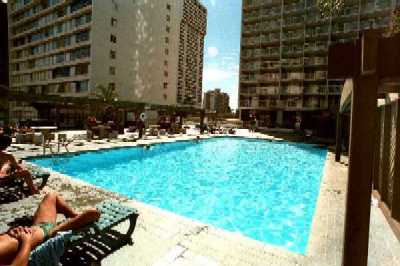 Island Colony, Swimming Pool, Honolulu, Hawaii condominium sales