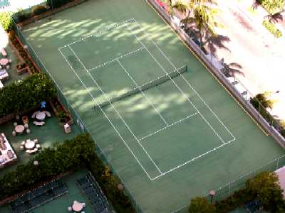 Waikiki Banyan, Tennis Court, Honolulu, Hawaii condominium sales