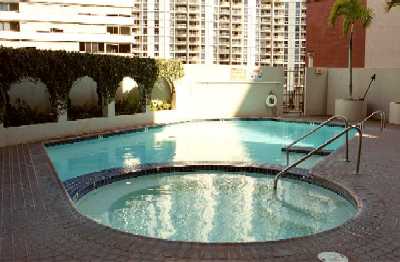 Canterbury Place, Swimming Pool, Honolulu, Hawaii condominium sales