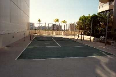 Canterbury Place, Tennis Court, Honolulu, Hawaii condominium sales